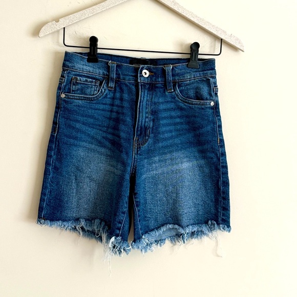 Kendall & Kylie The Boyfriend Bermuda Denim Shorts - Size 0 / 24 - 5” Inseam - Picture 1 of 7